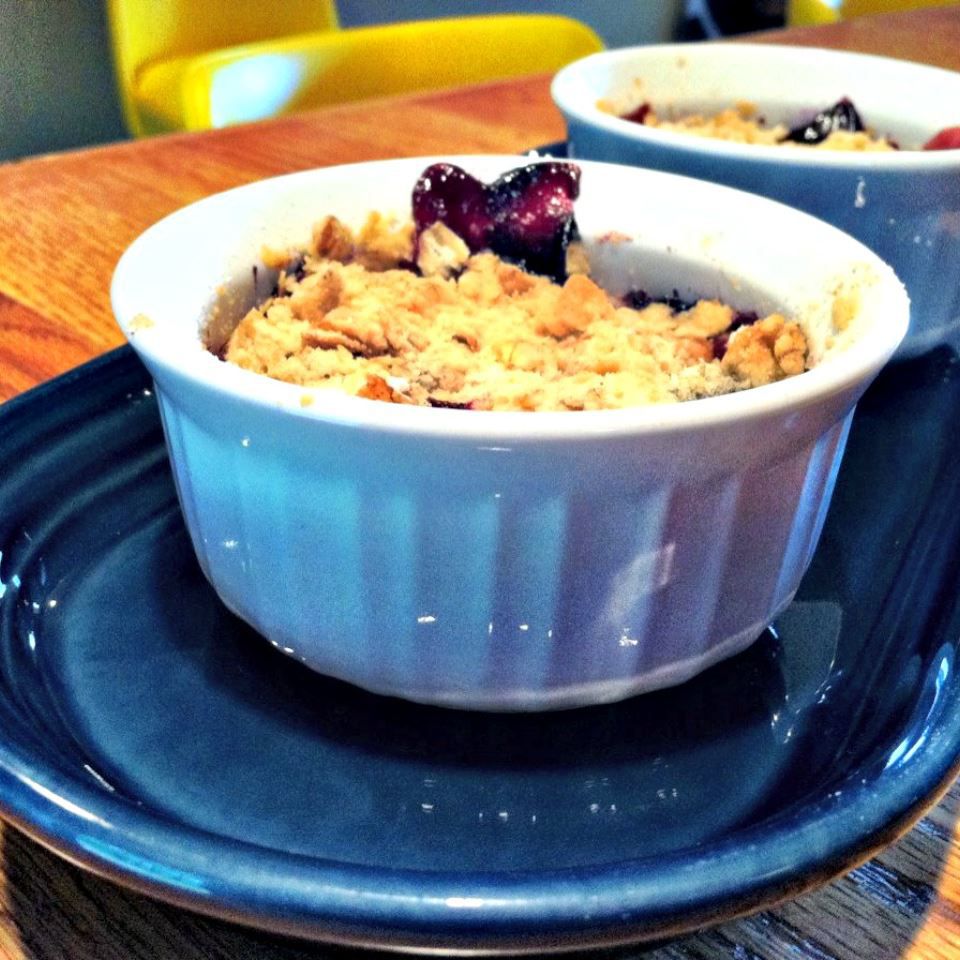 Apple and Blueberry Crisp