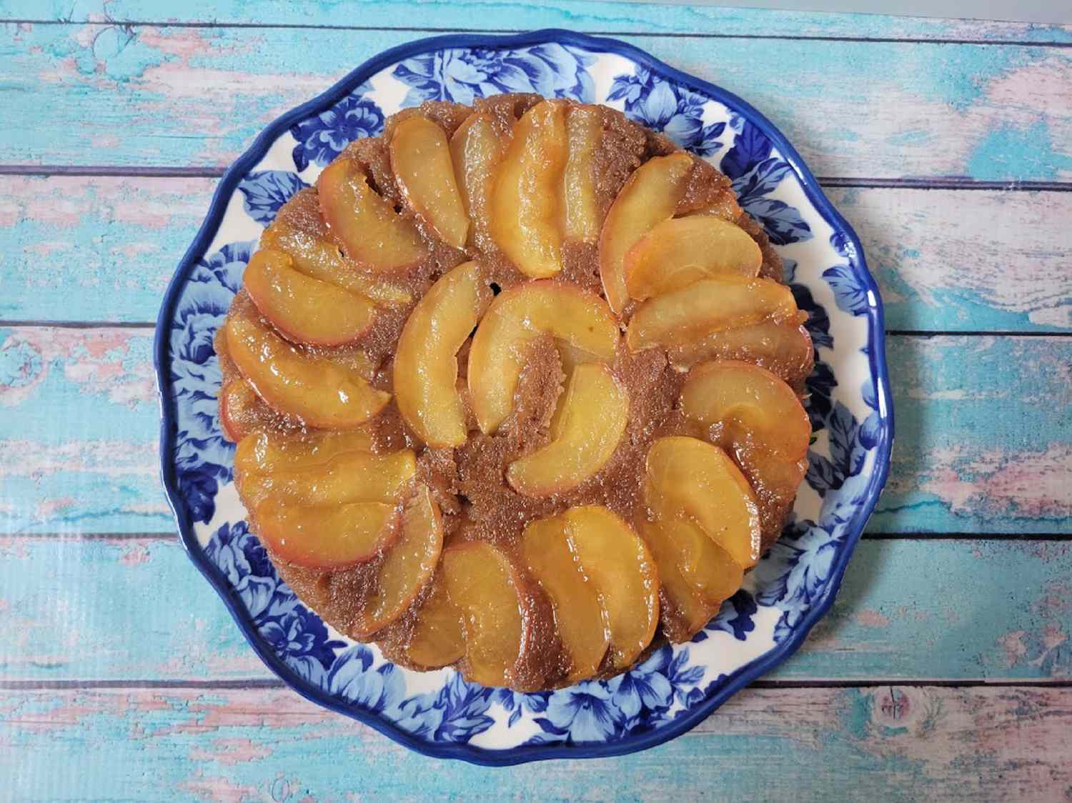 Apple Caramel Cake
