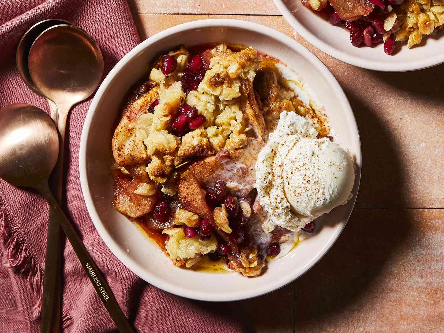 Apple Pomegranate Crisp
