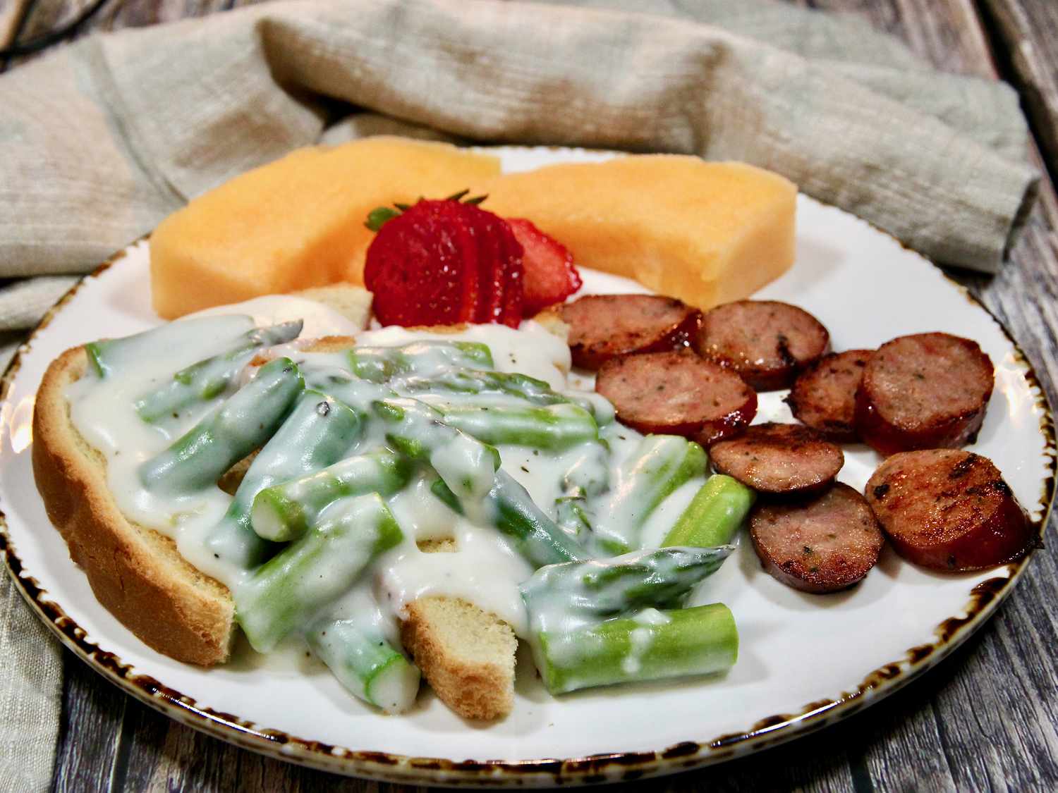 Asparagus Toast