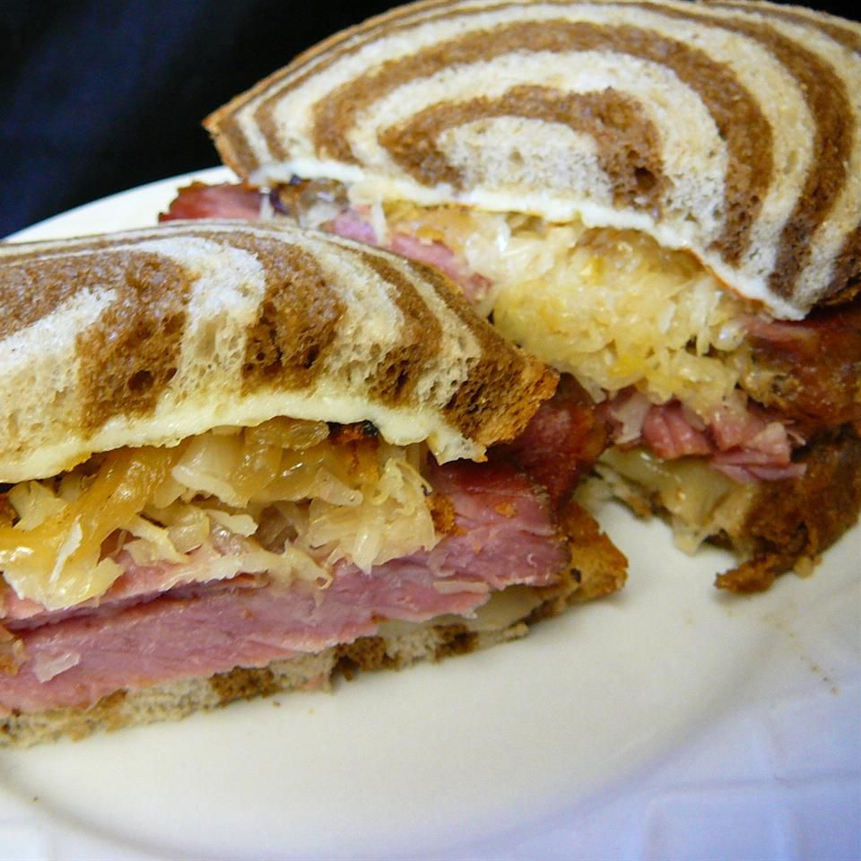 Authentic Reuben Sandwich