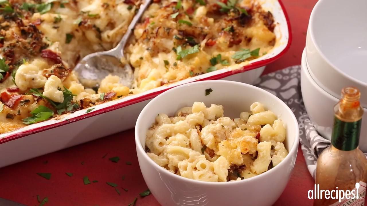 Bacon and Caramelized Onion Mac and Cheese