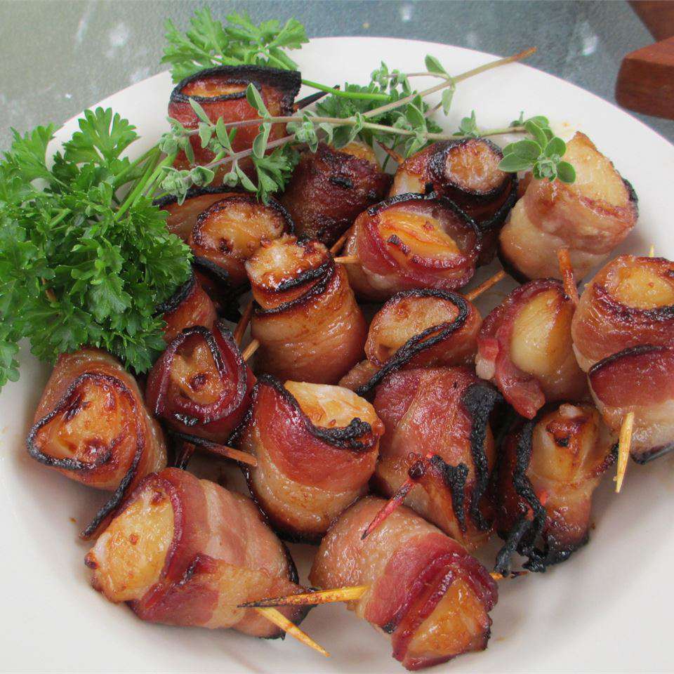 Bacon-Wrapped Scallops with Teriyaki