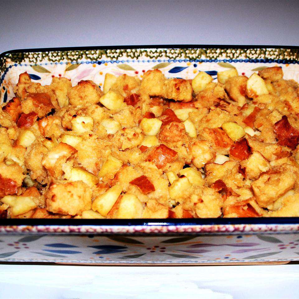 Baked Apple French Toast Bake