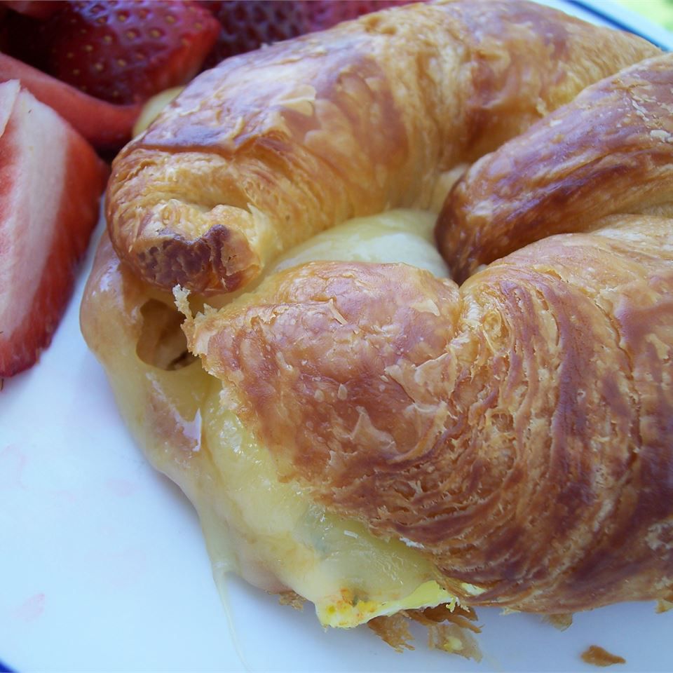Baked Egg Croissant Sandwiches