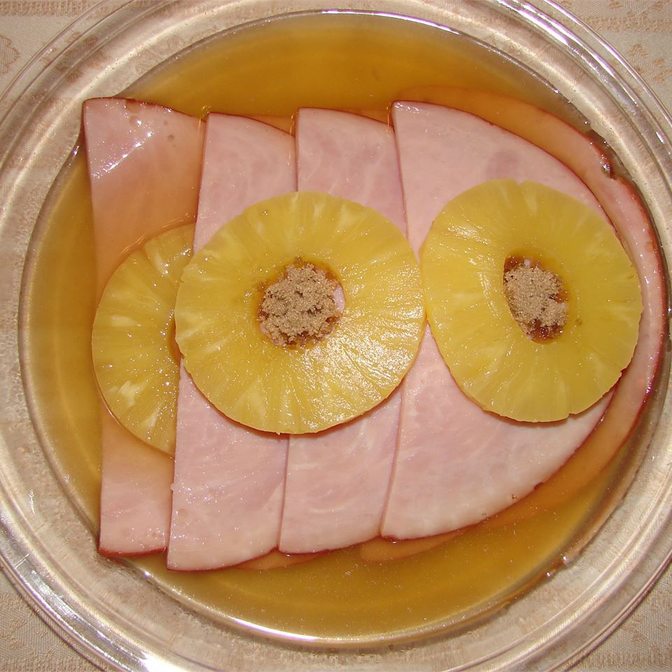 Baked Ham with Pineapple Glaze