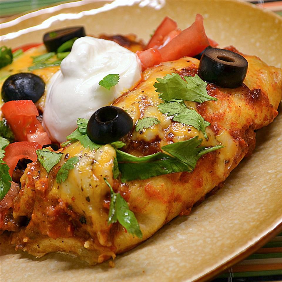 Beef Enchiladas with Zesty Red Sauce
