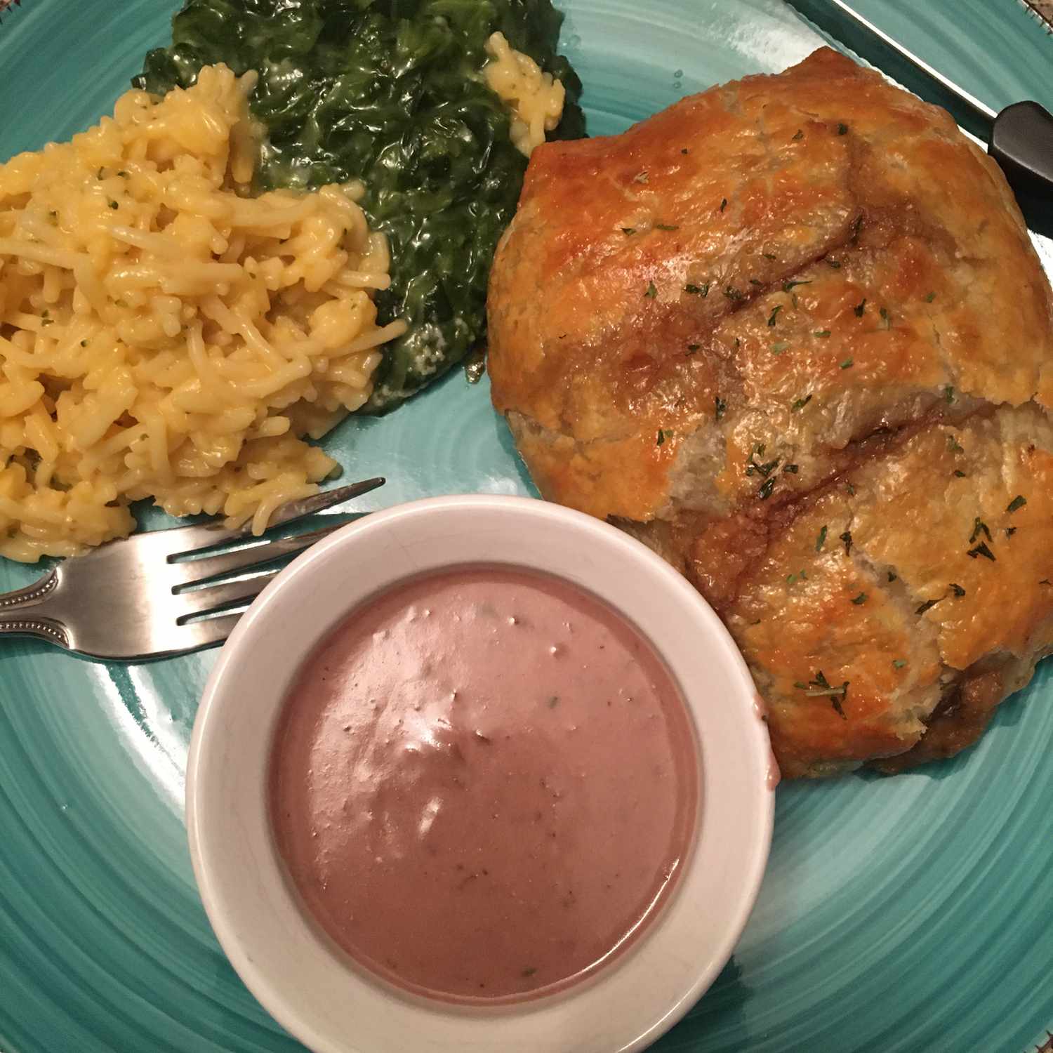 Beef Wellingtons with Red Wine Sauce