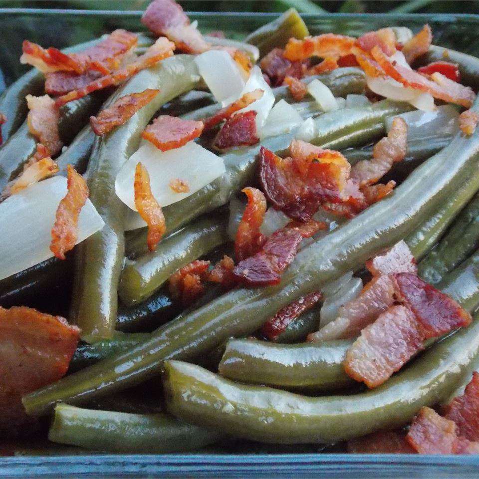 Braised Green Beans with Bacon
