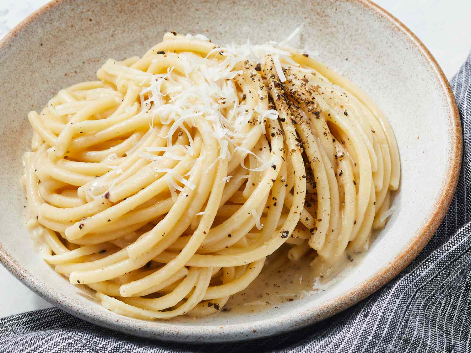 Bucatini Cacio e Pepe