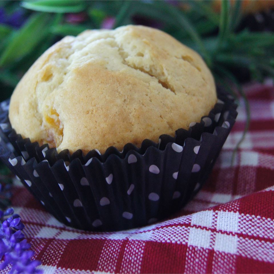 Buttermilk Apricot Muffins