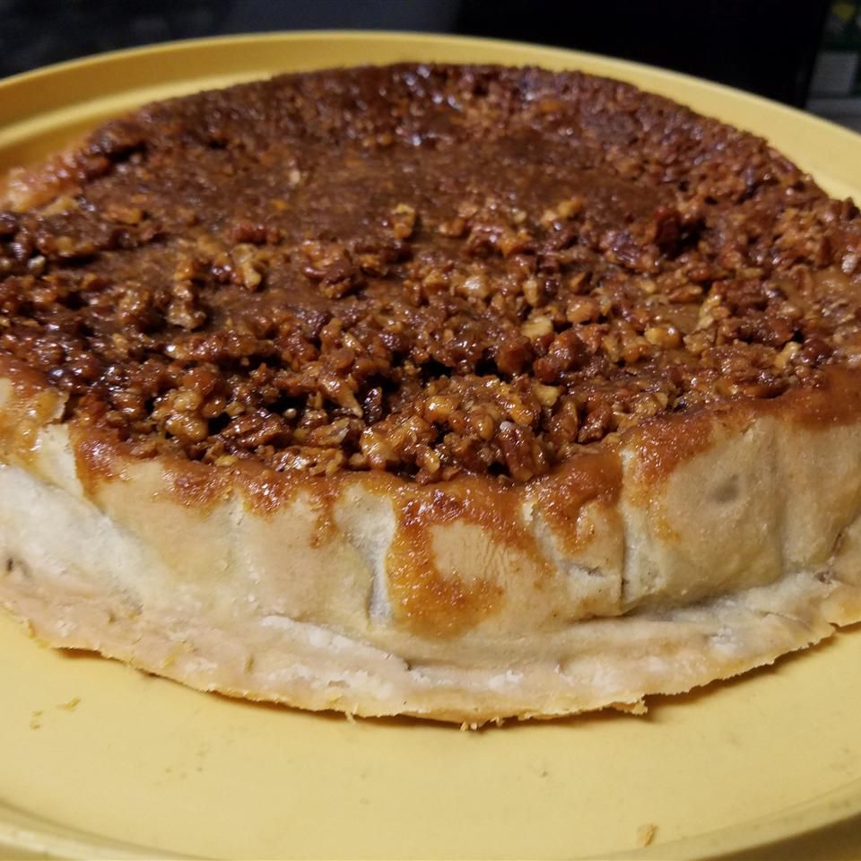 Caramel Pecan Apple Tart
