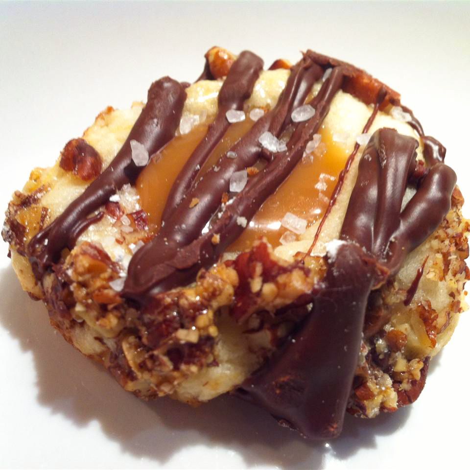 Caramel Pecan Chocolate Cookies