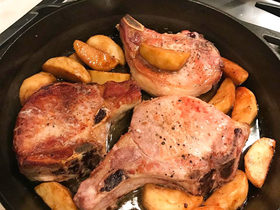Caramelized Apple Pork Chops