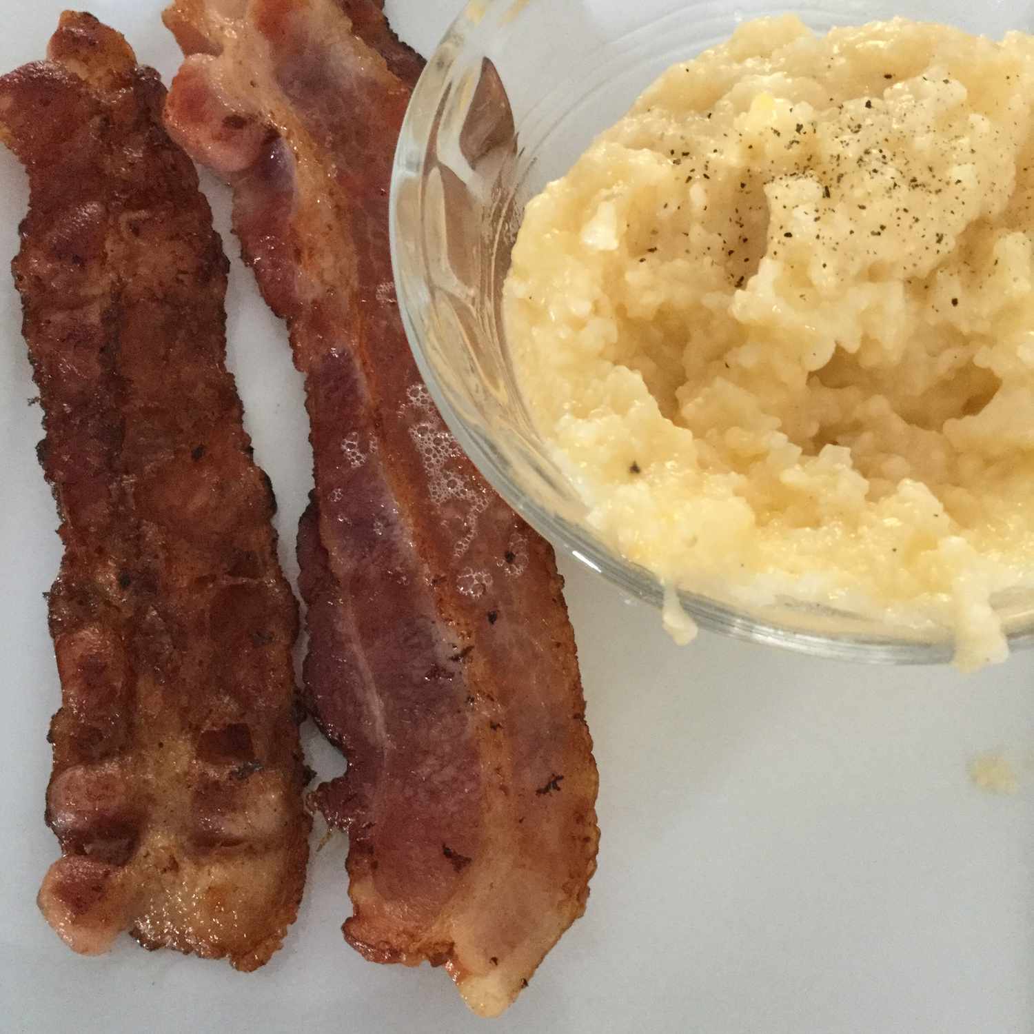 Cheddar Breakfast Grits