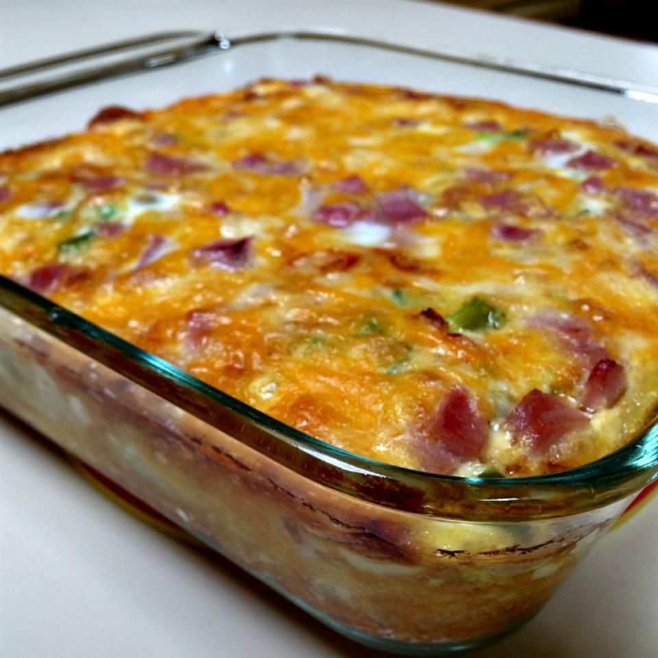 Cheddar Ham Breakfast Casserole