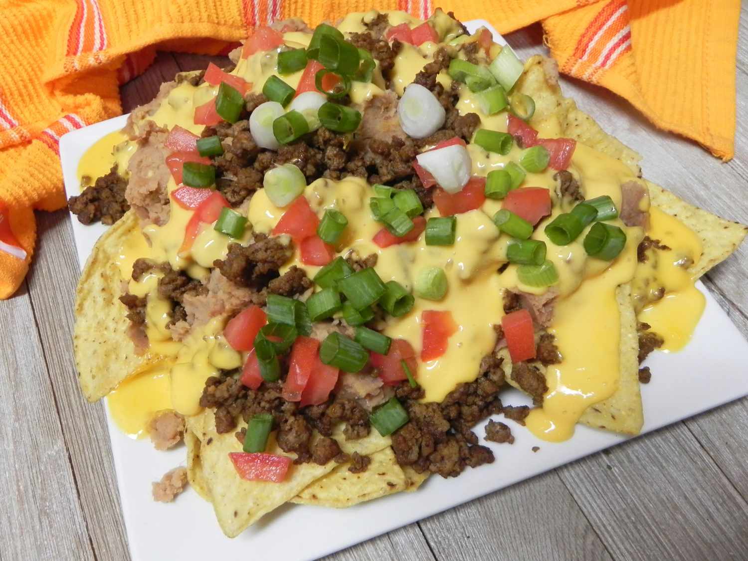 Cheesy Beef Nachos