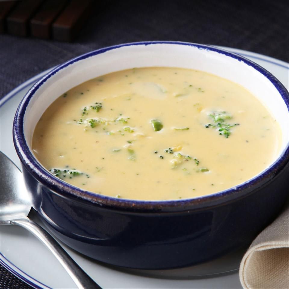 Cheesy Broccoli Soup with Velveeta