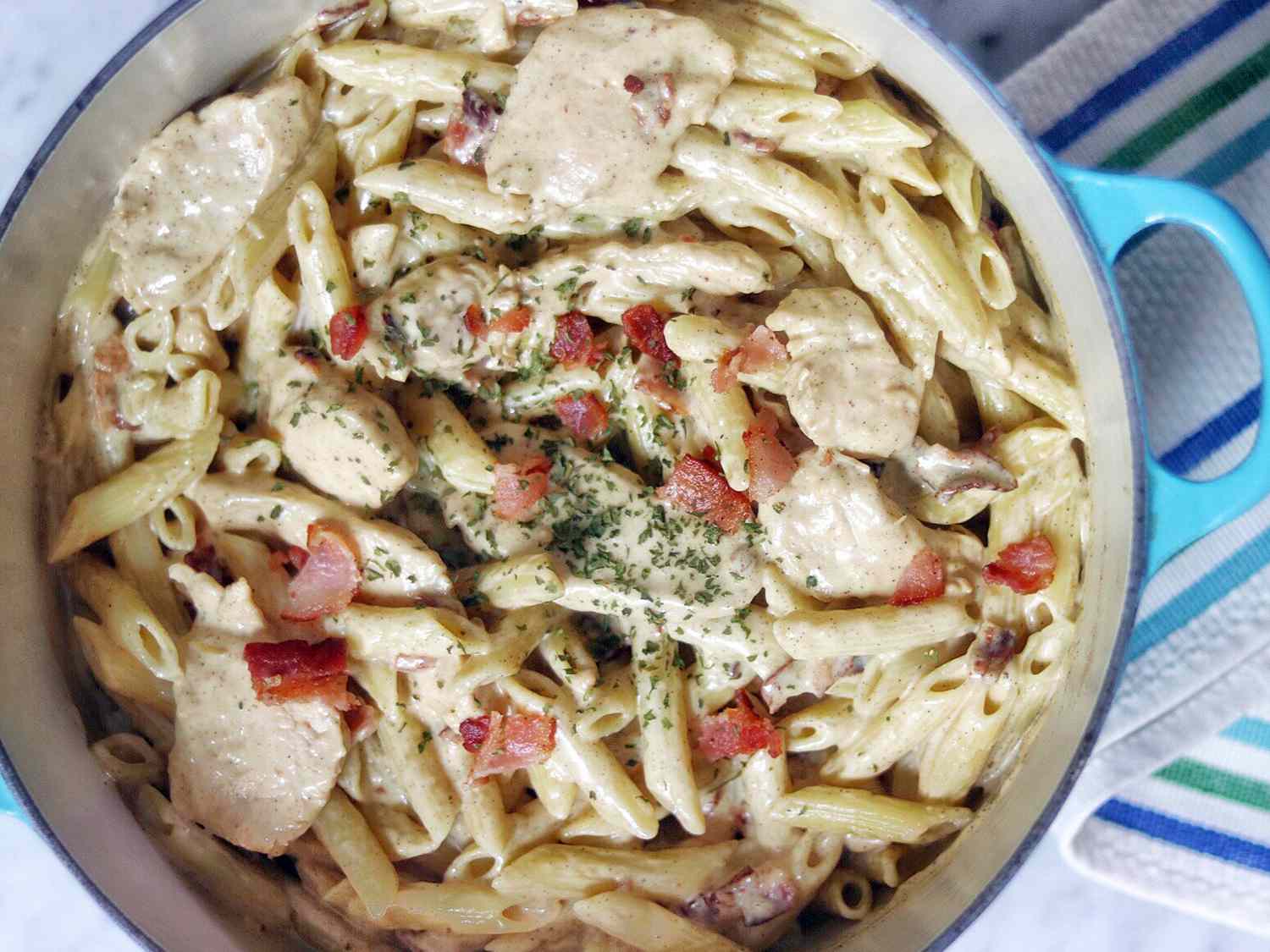 Cheesy Chicken Carbonara