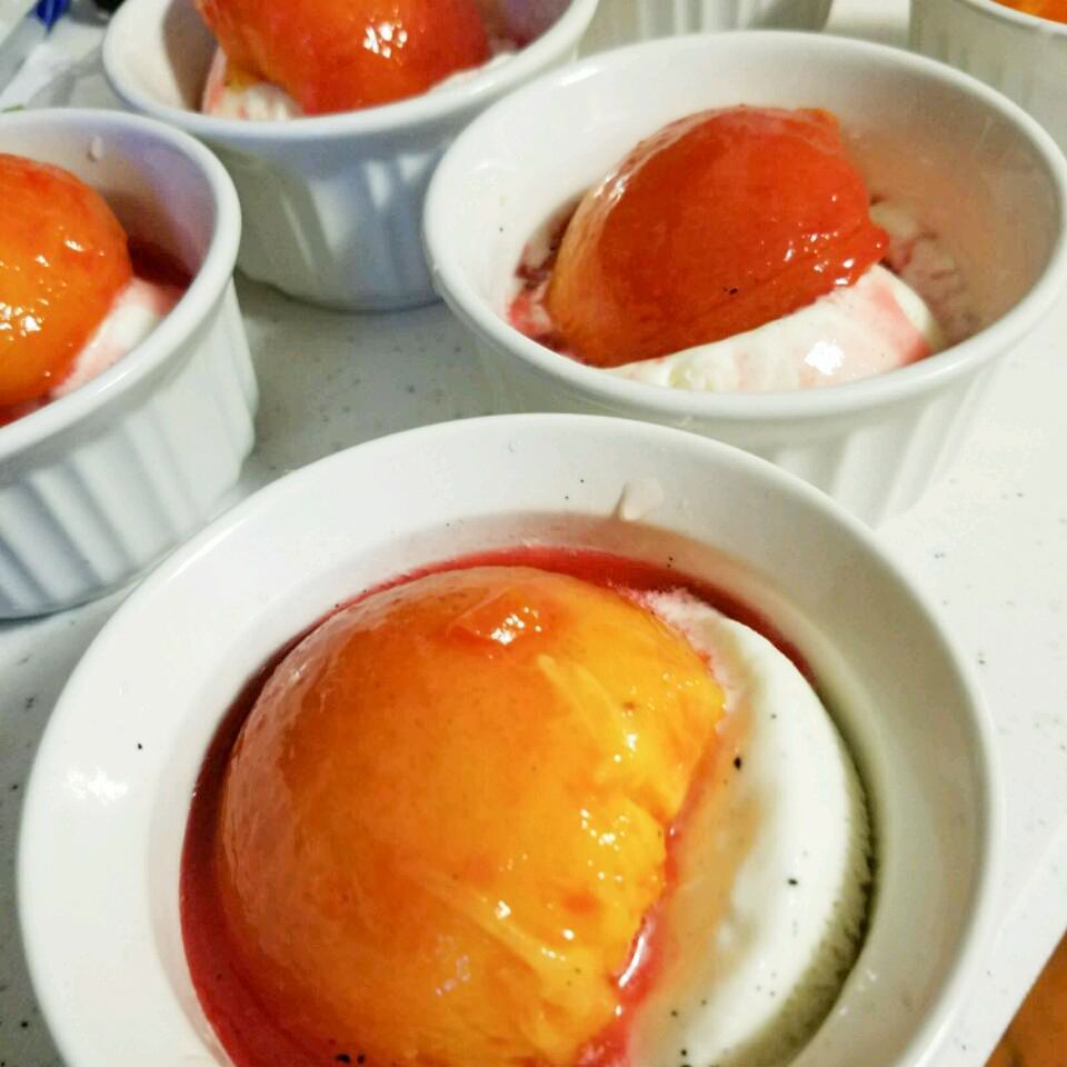 Chef John's Classic Peach Dessert