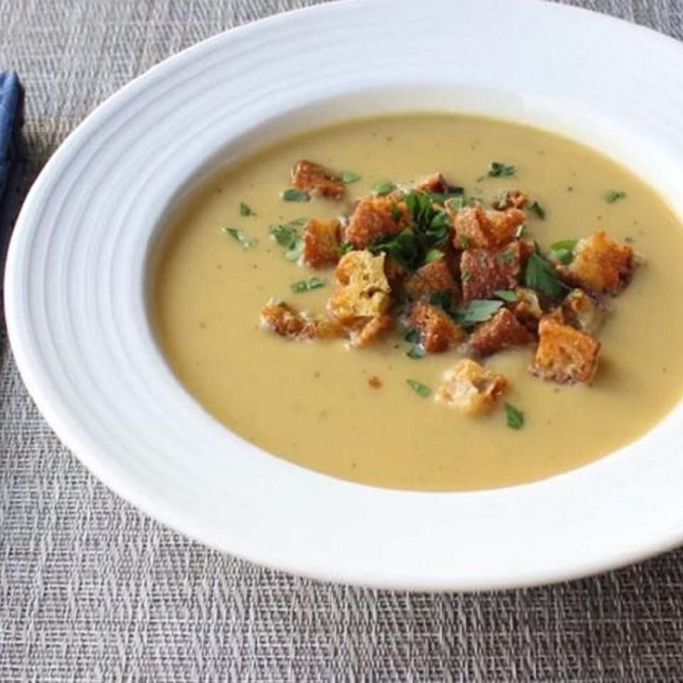 Chef John's Hearty Tuscan Bean Soup