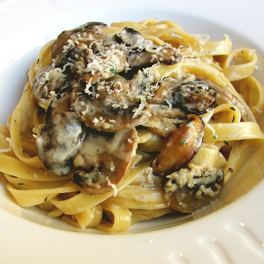 Chef John's Mushroom Fettuccine