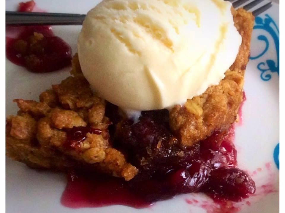 Cherry Oat Crisp