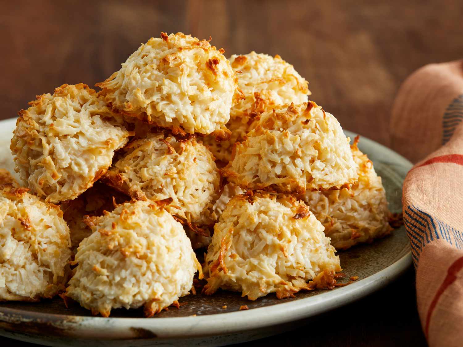 Chewy Coconut Macaroons