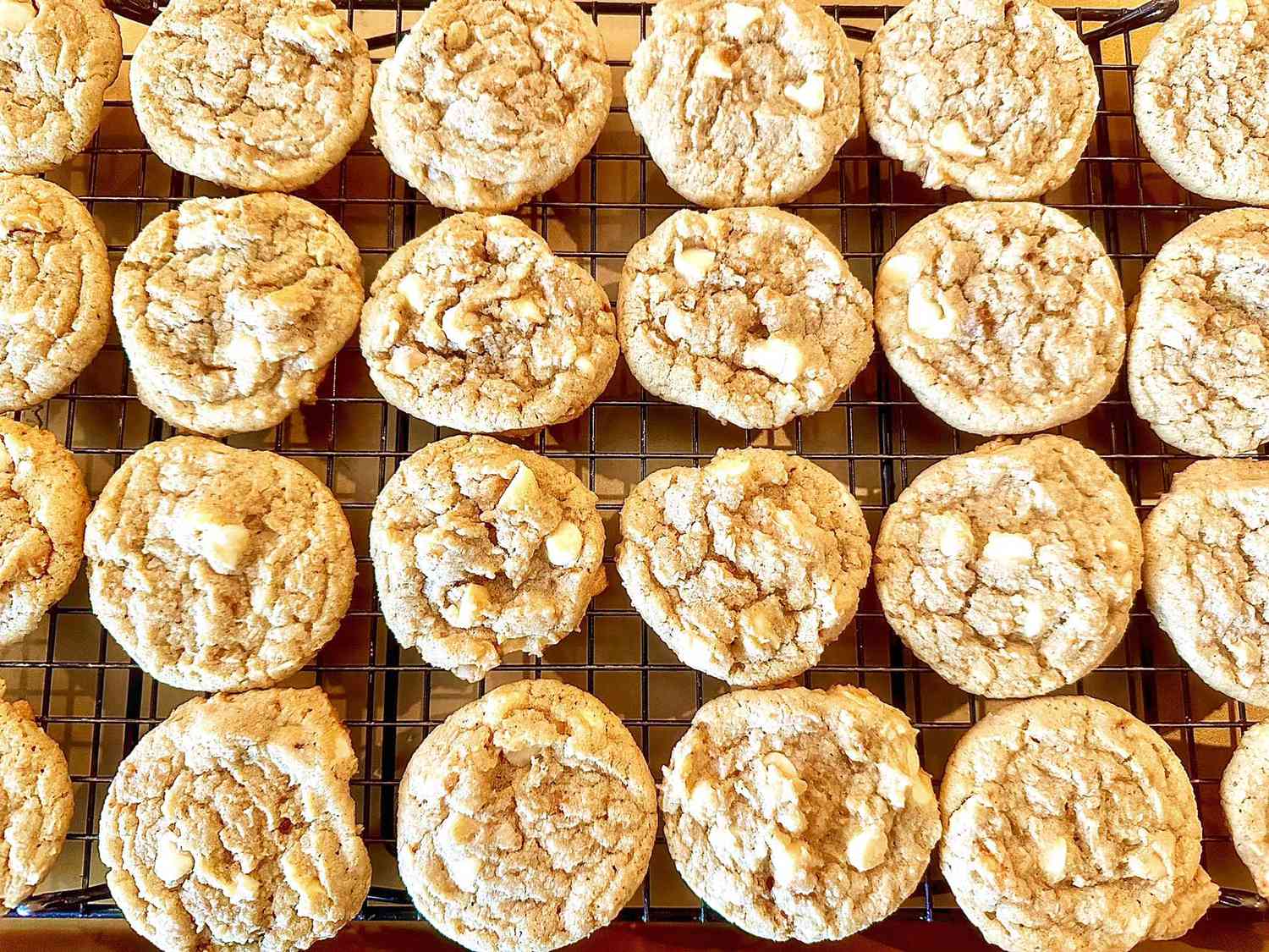 Chewy Cowgirl Cookies