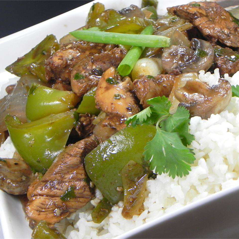 Chicken and Green Peppers in Black Bean Sauce