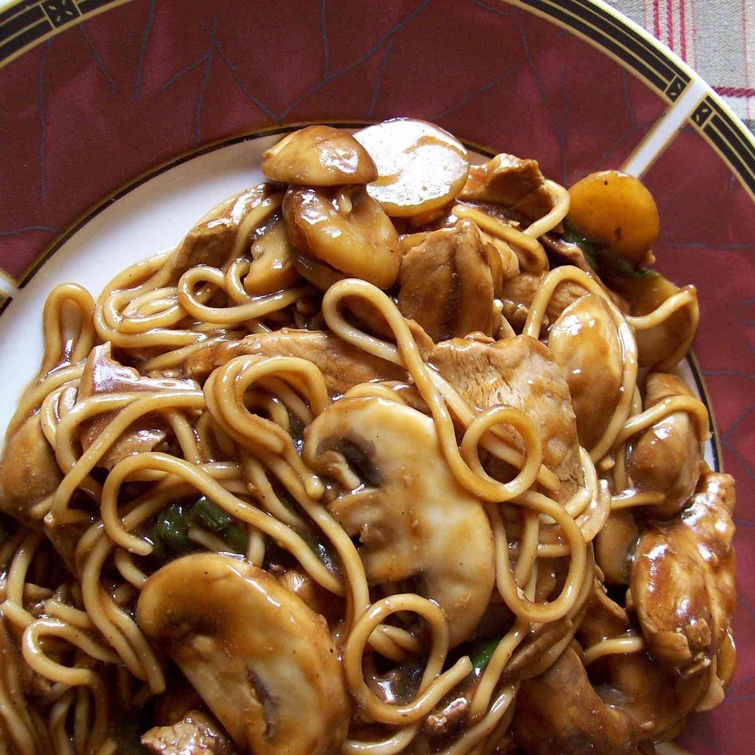 Chicken and Mushroom Lo Mein