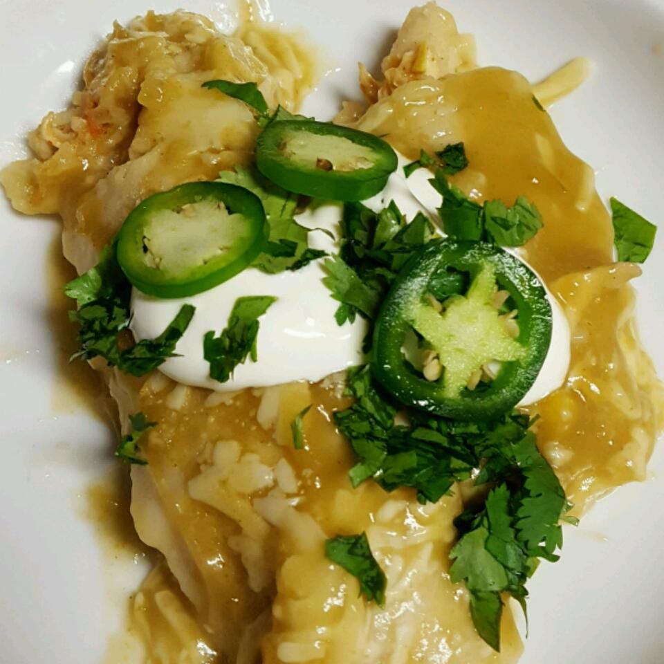 Chicken Enchiladas with Green Sauce