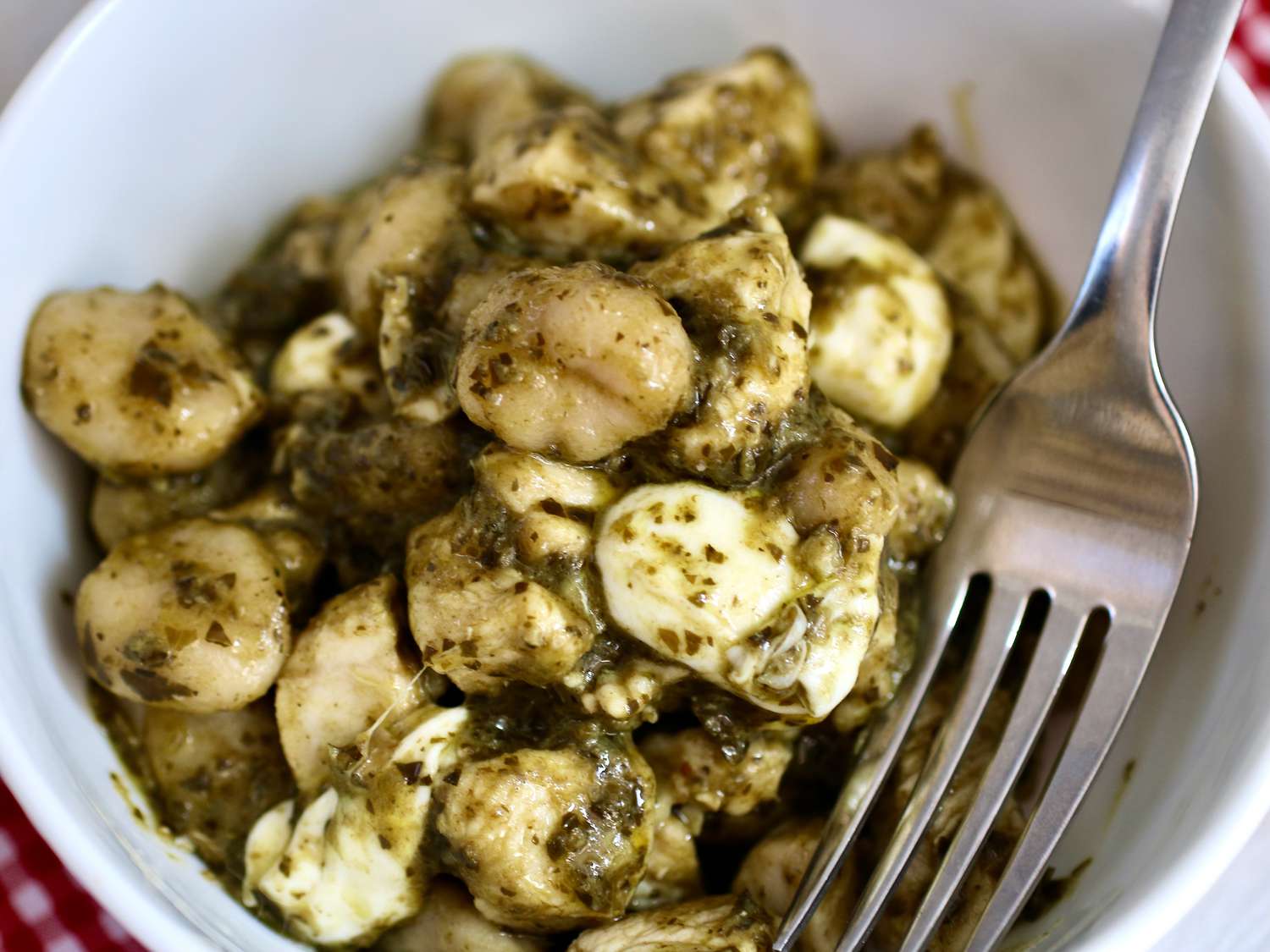 Chicken Gnocchi with Pesto and Mozzarella