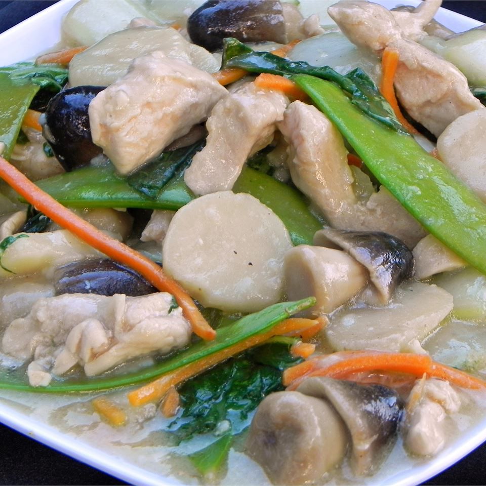 Chicken Moo Goo Gai Pan