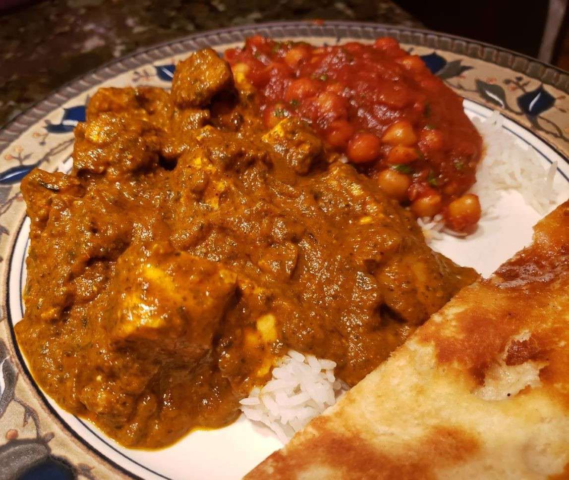 Chicken Saag with Paneer