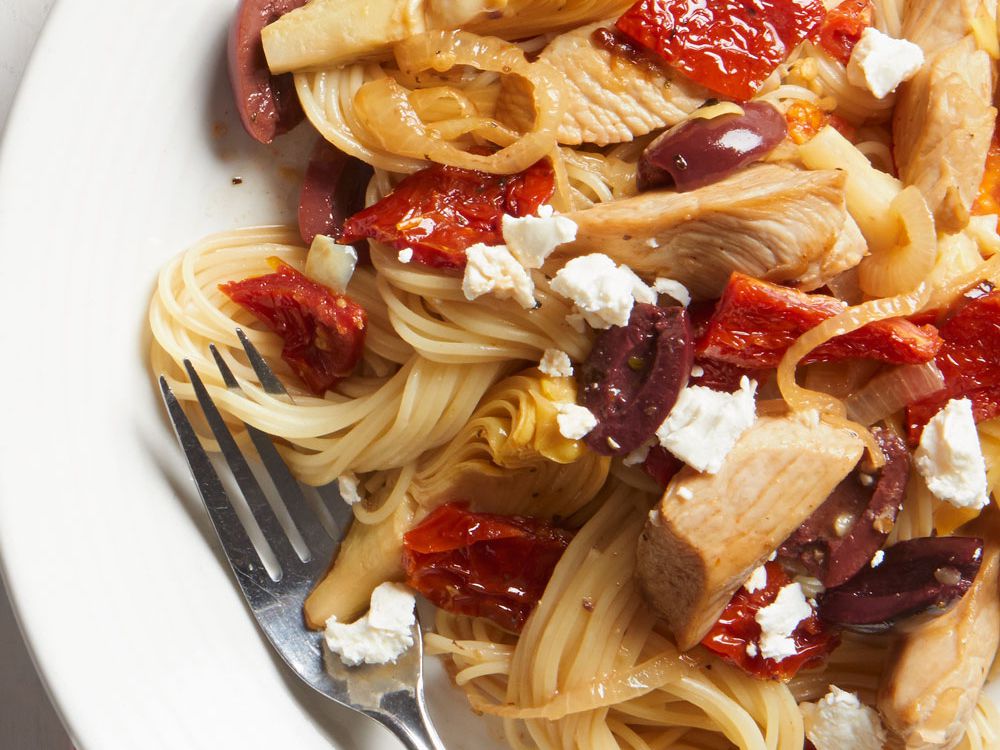 Chicken with Artichokes and Sun-Dried Tomatoes