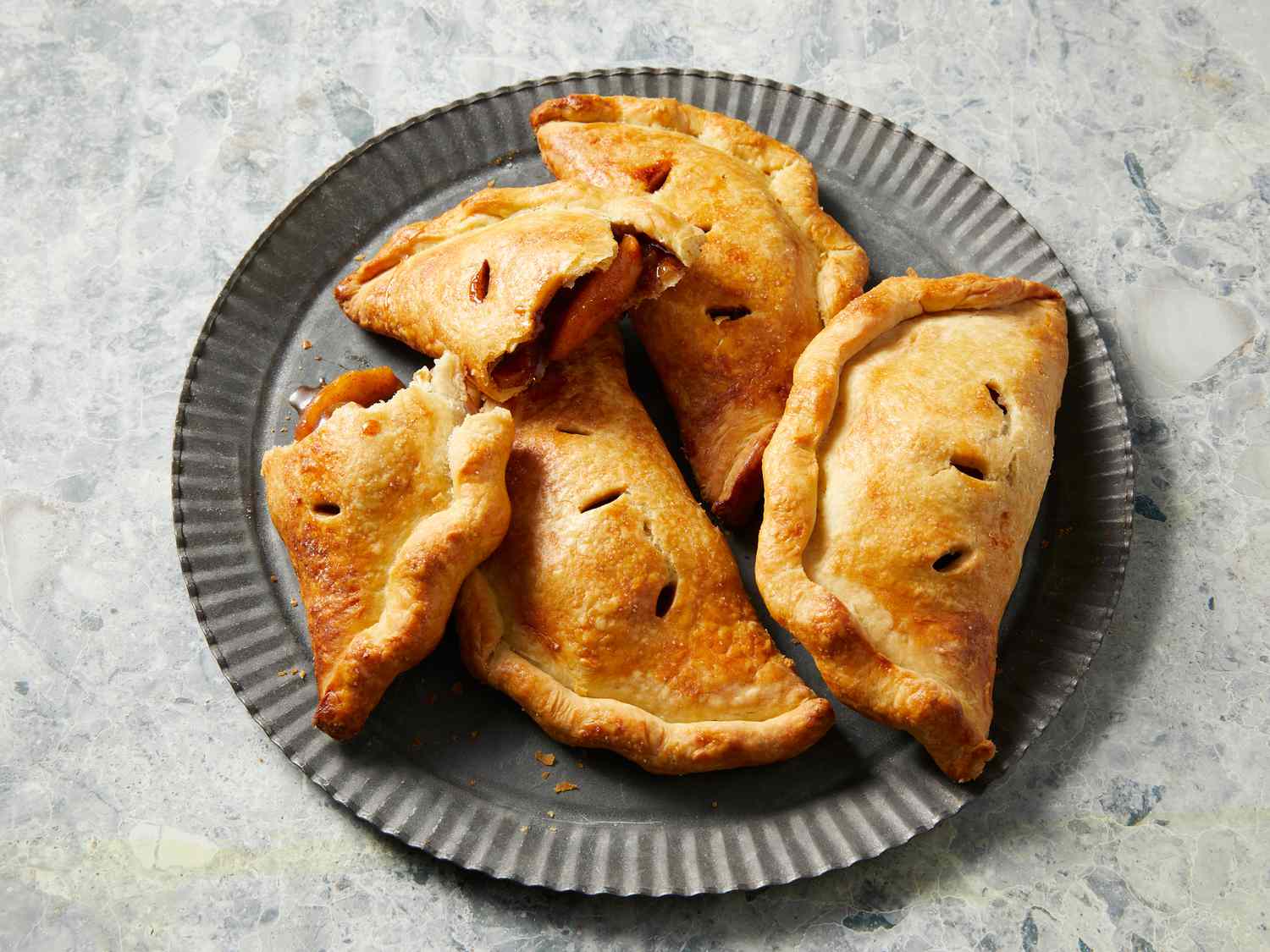 Cinnamon Apple Hand Pies