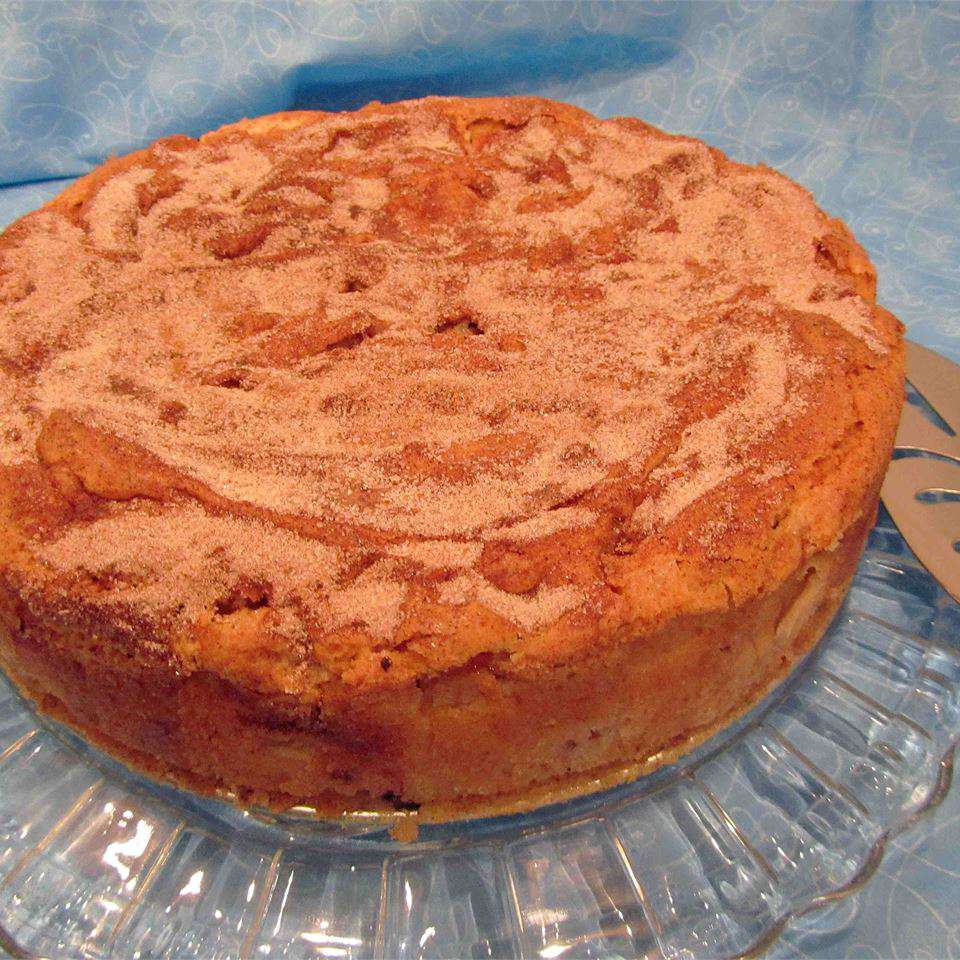 Cinnamon Apple Hanukkah Cake