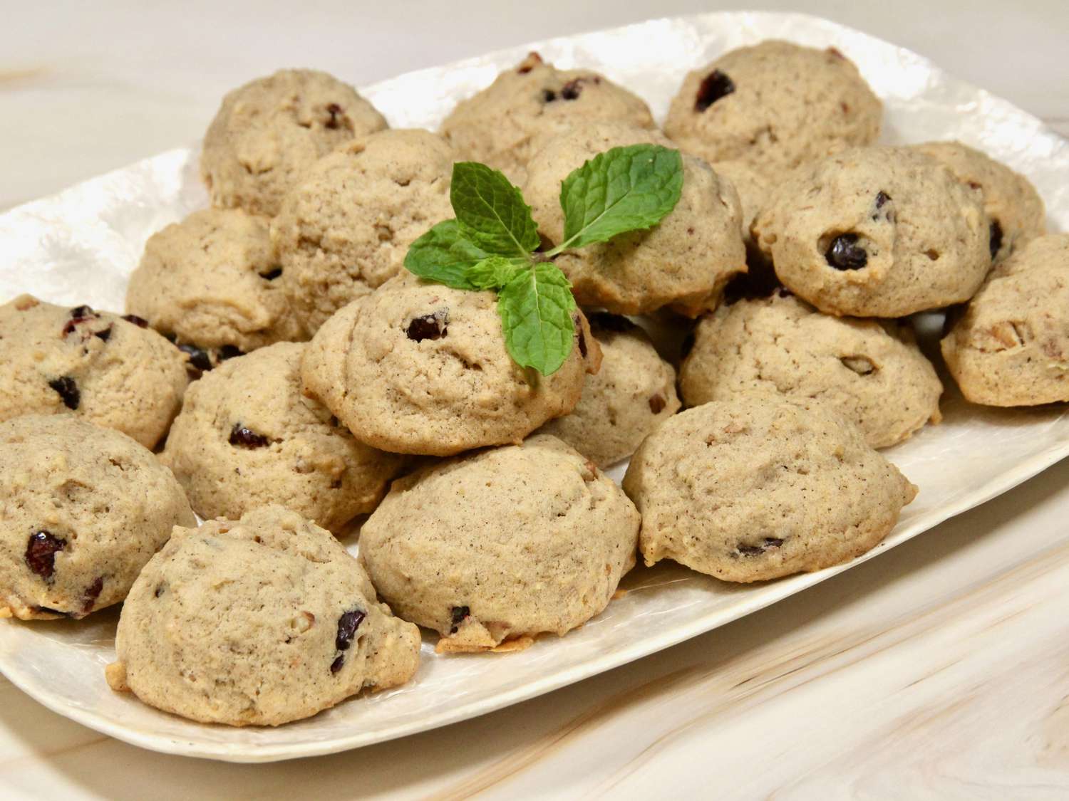 Cinnamon Applesauce Cookies