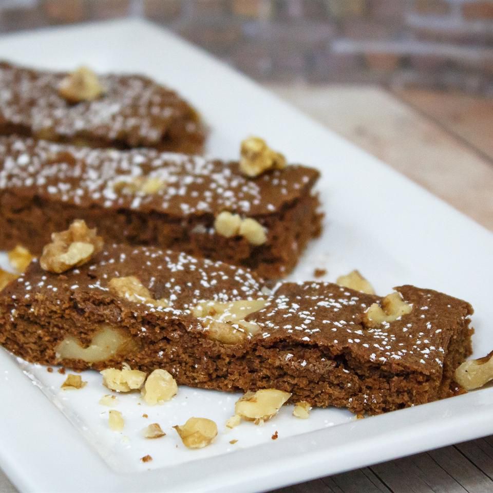 Cinnamon Applesauce Walnut Bars