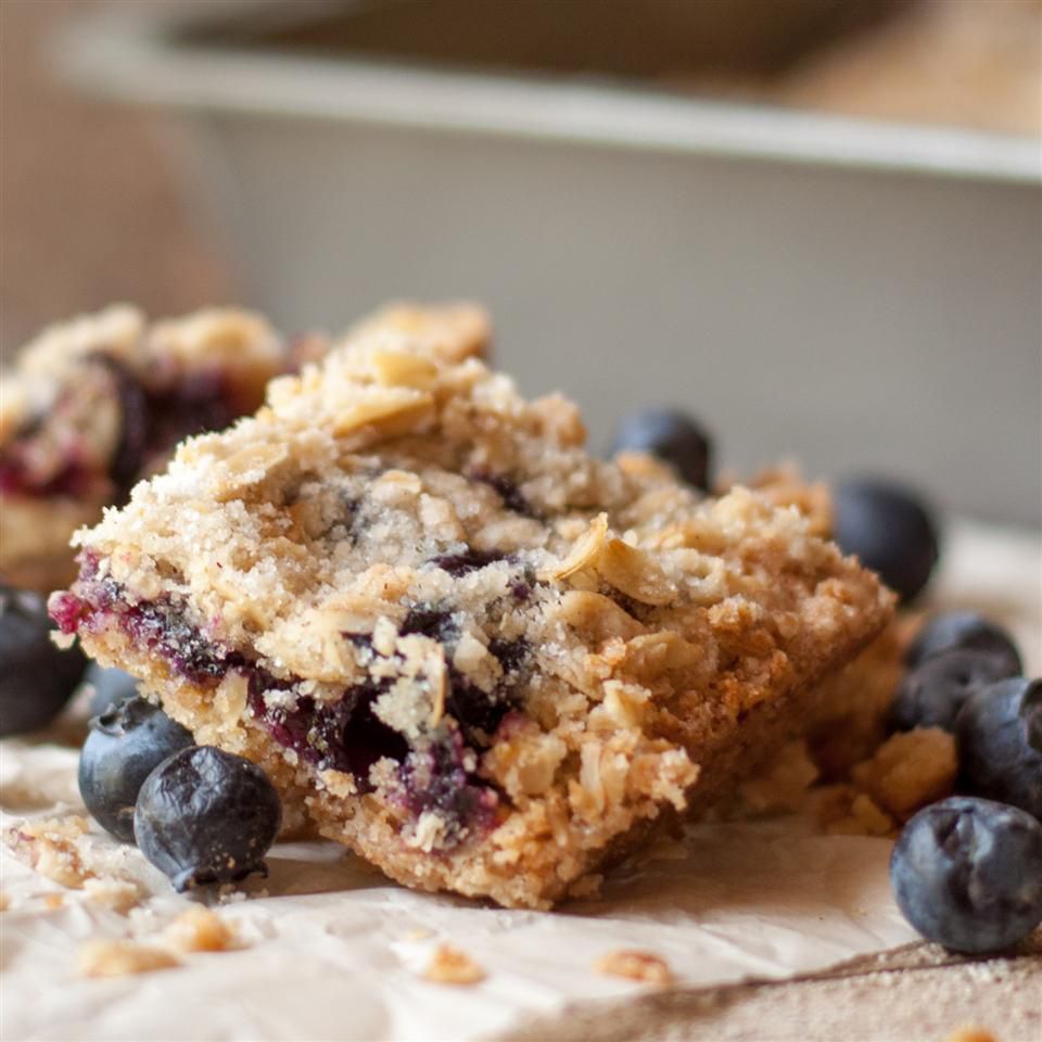 Cinnamon Oat Blueberry Bars