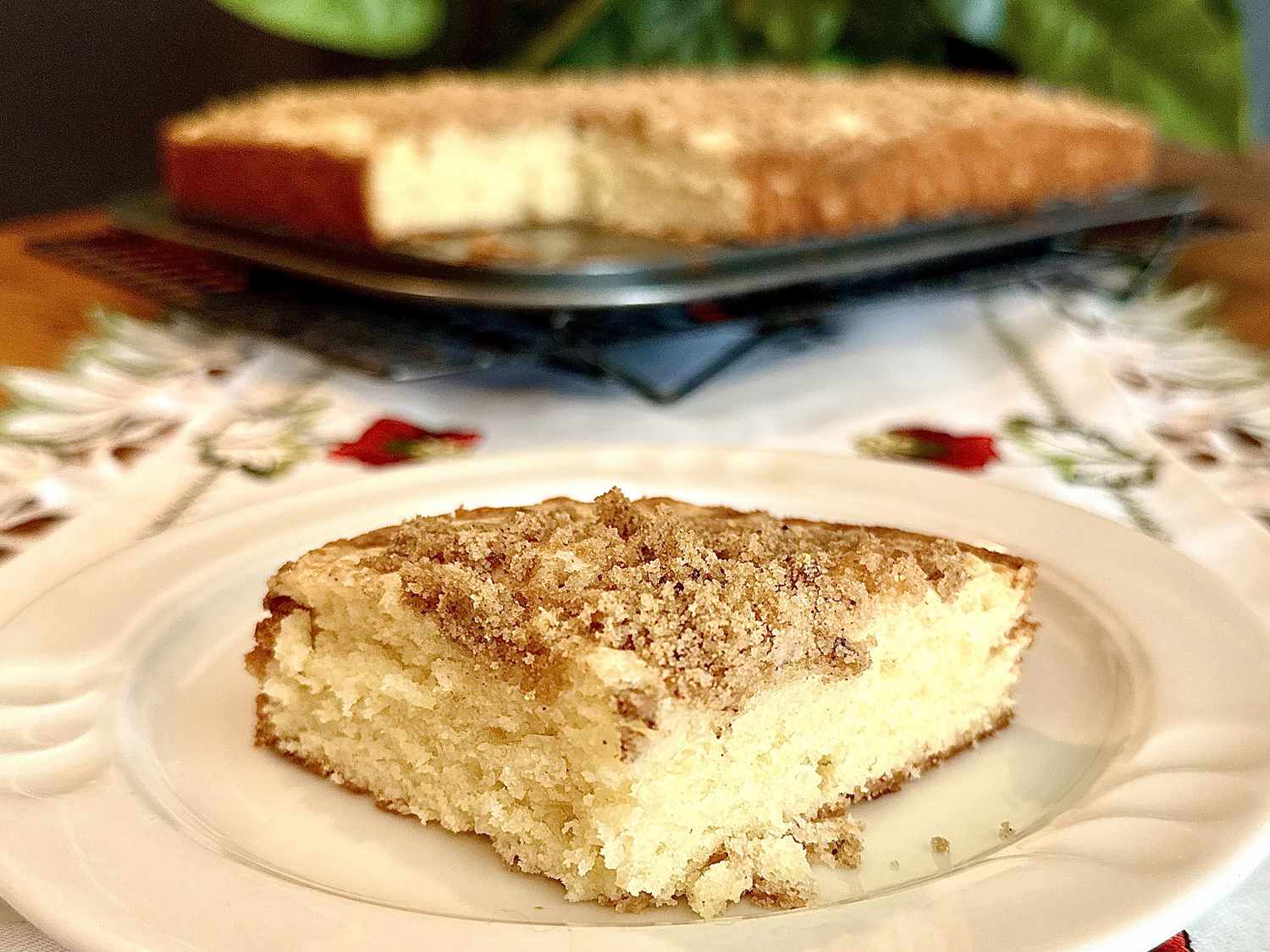 Cinnamon Sour Cream Coffee Cake