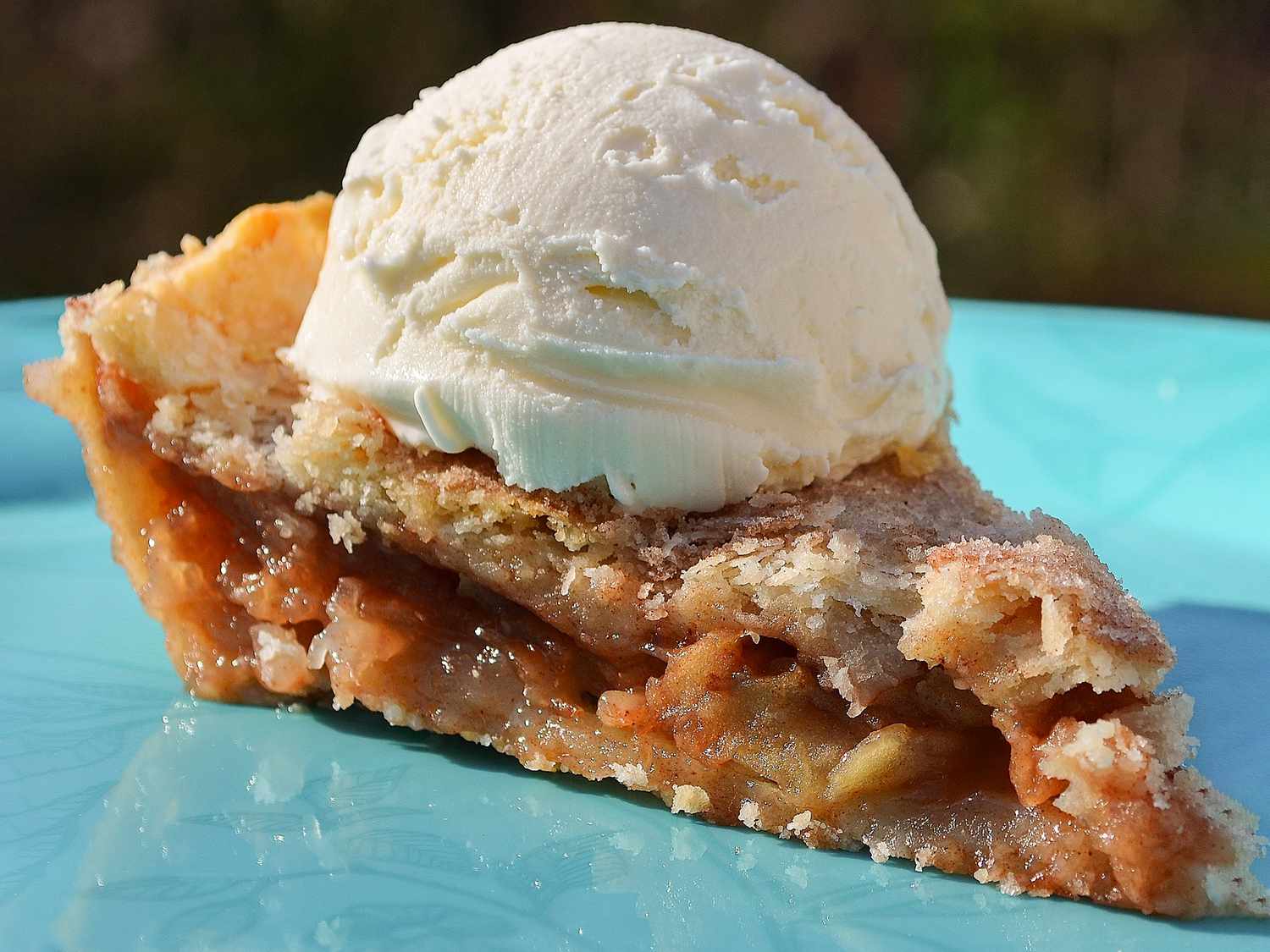 Classic Apple Pie for Special Occasions