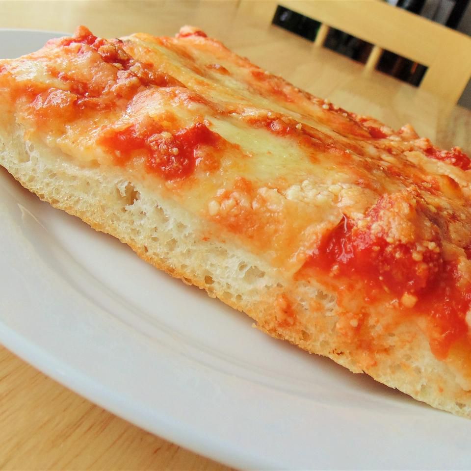 Classic Bakery-Style Pizza