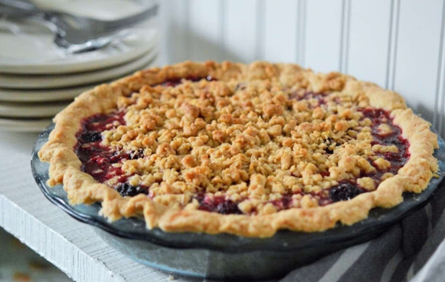 Classic Homemade Blackberry Pie
