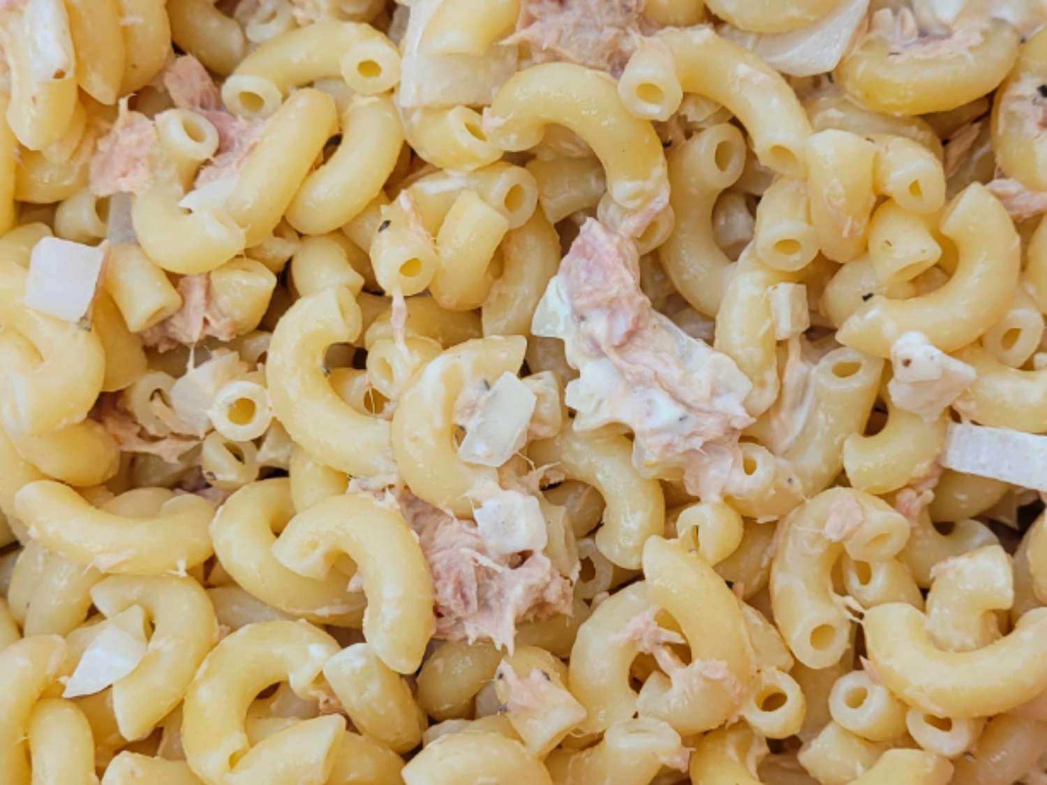 Classic Macaroni Salad