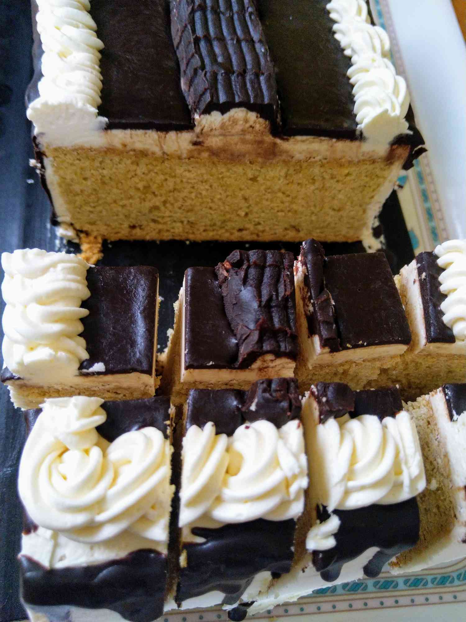 Classic Vanilla Madeira Cake