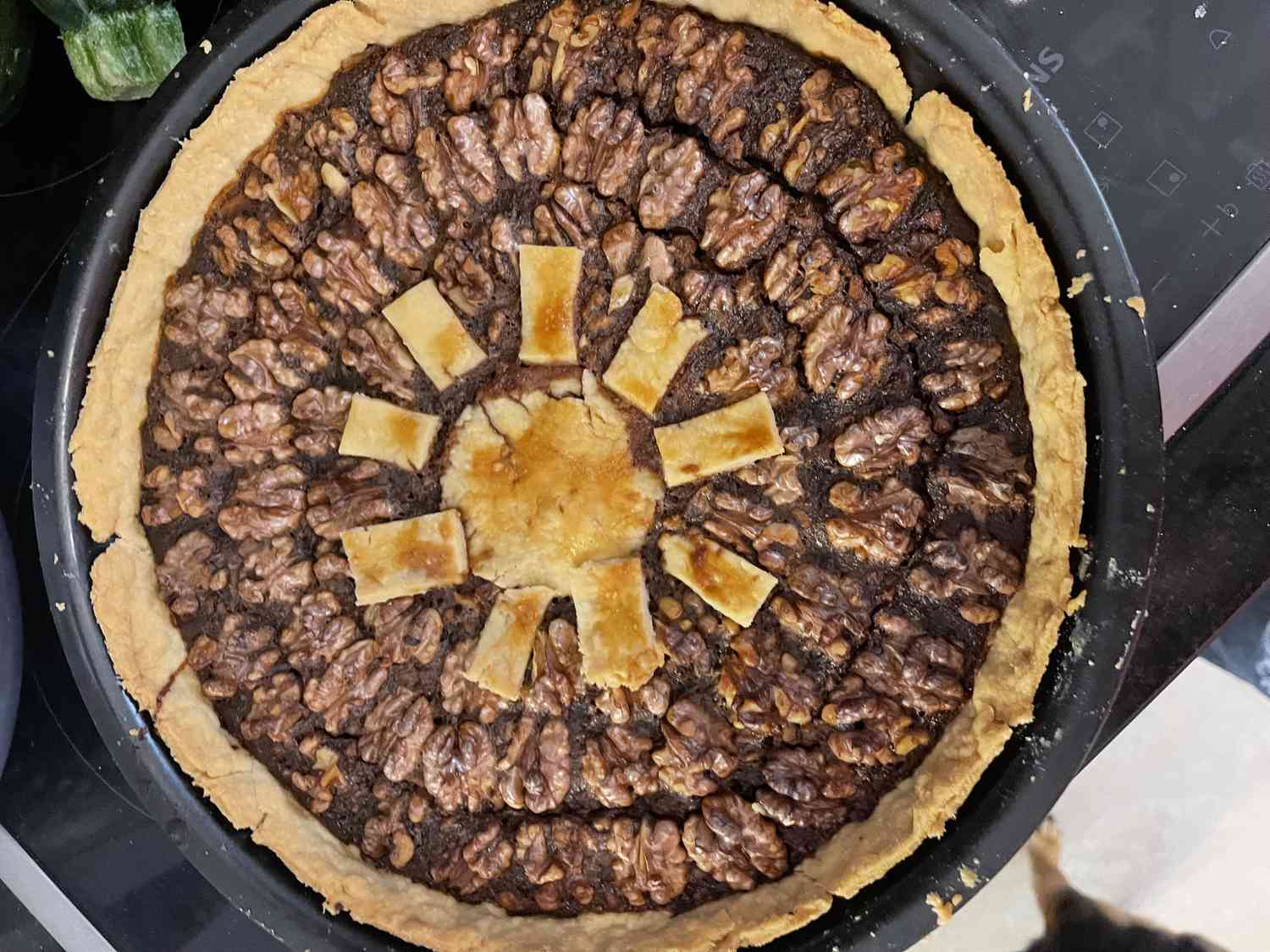 Classic Walnut Pie