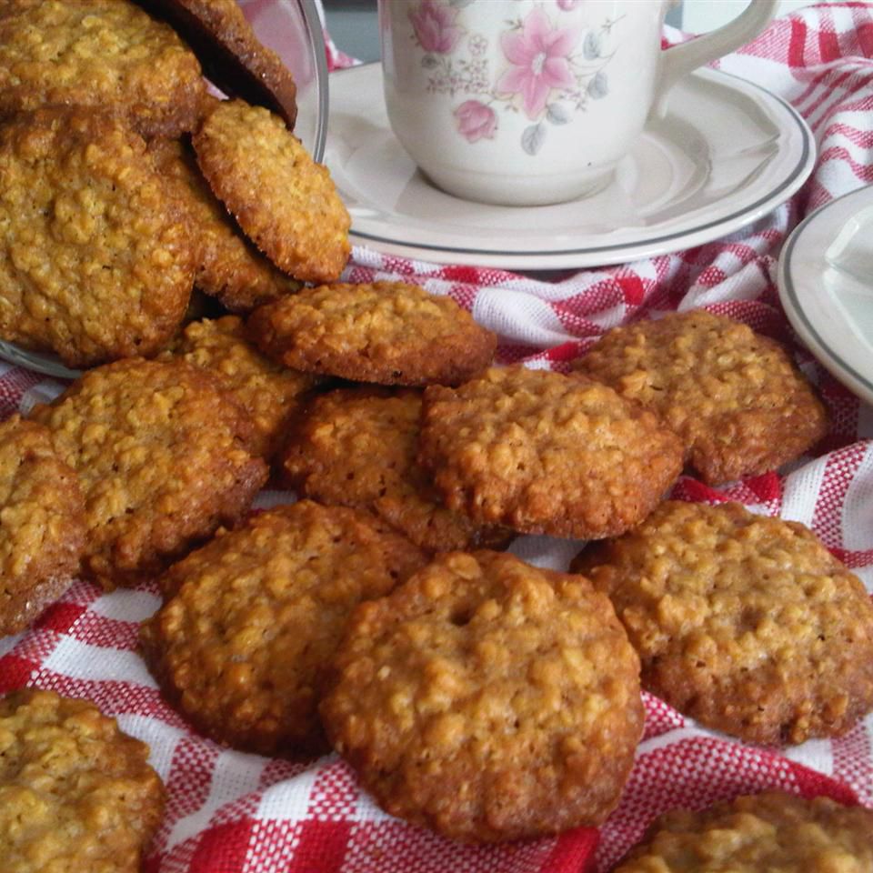 Cocoa Raisin Oatmeal Cookies