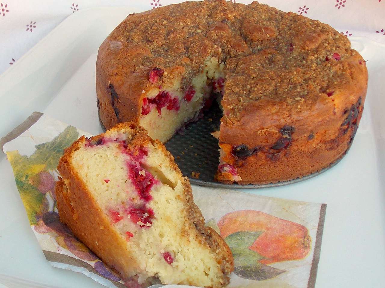Cranberry Sour Cream Cake